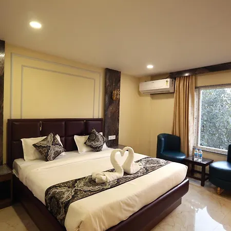 Hotel Golden Enterprise, Amritsar Exterior photo