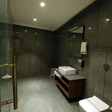 Hotel Golden Enterprise, Amritsar Exterior photo
