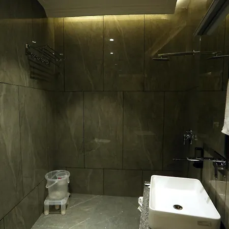 Hotel Golden Enterprise, Amritsar Exterior photo