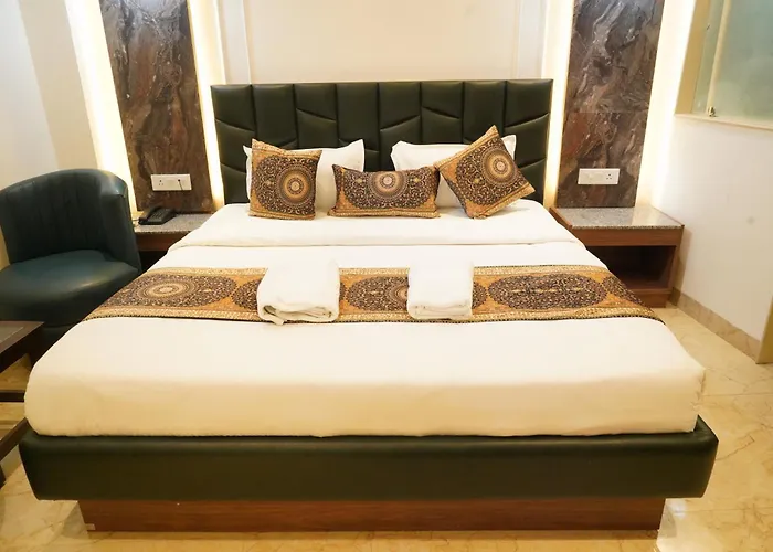 Hotel Golden Enterprise,